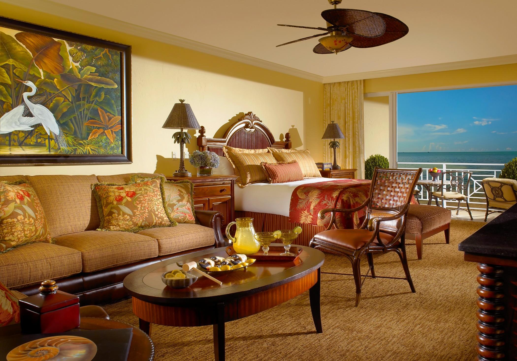 Cheeca Lodge & Spa Islamorada Phòng bức ảnh A living room at the Ritz-Carlton, Naples