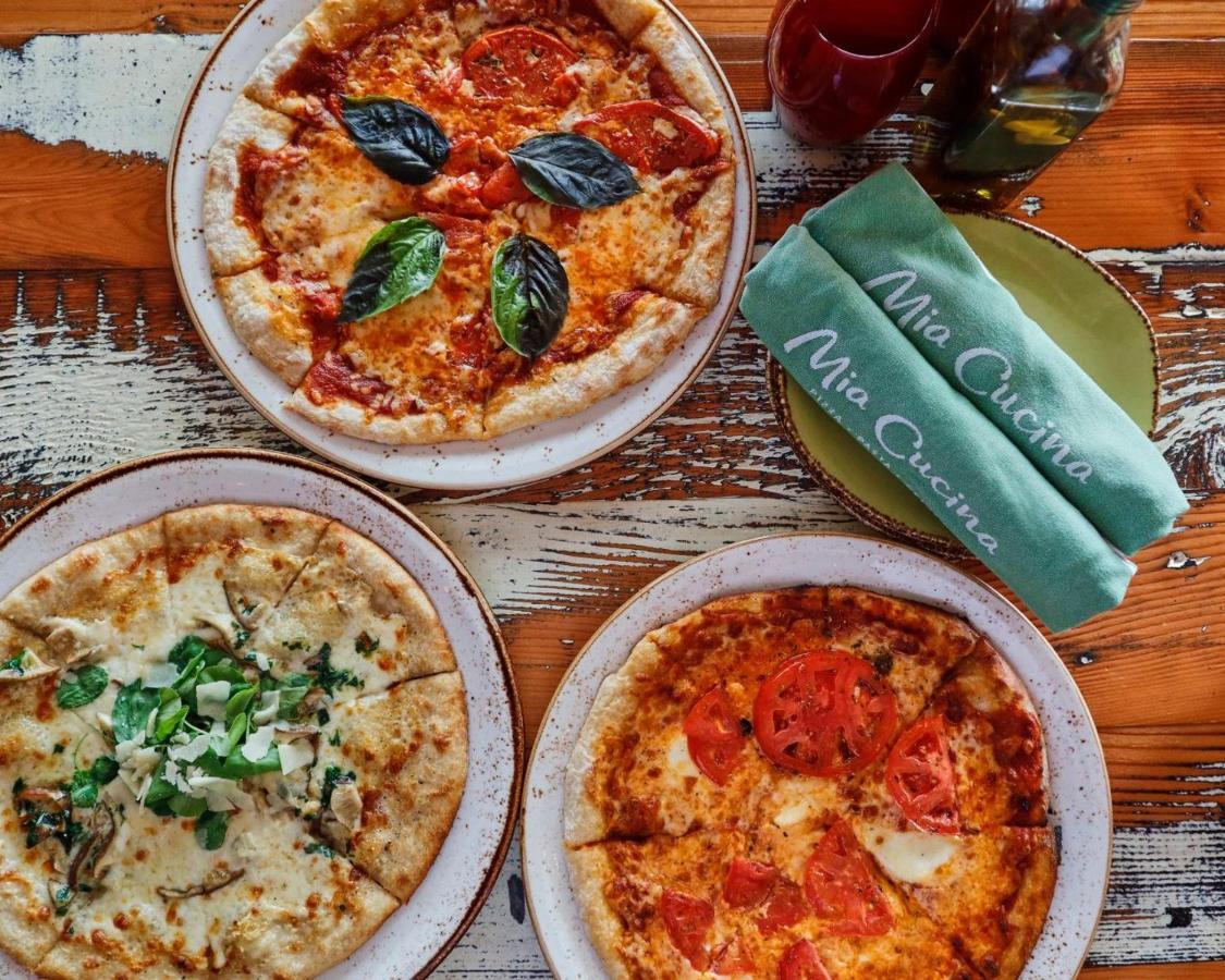 Cheeca Lodge & Spa Islamorada Ngoại thất bức ảnh Pizzas at Mia Cucina