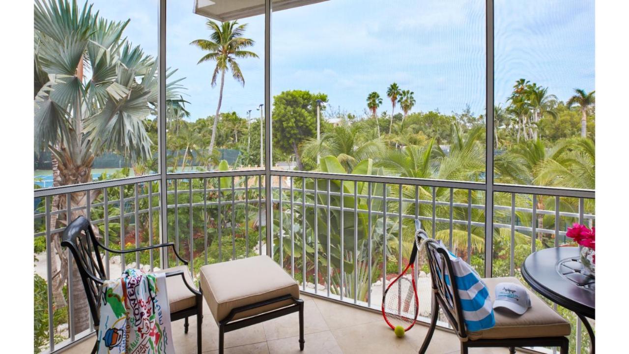 Cheeca Lodge & Spa Islamorada Ngoại thất bức ảnh A view from a balcony at The Palms