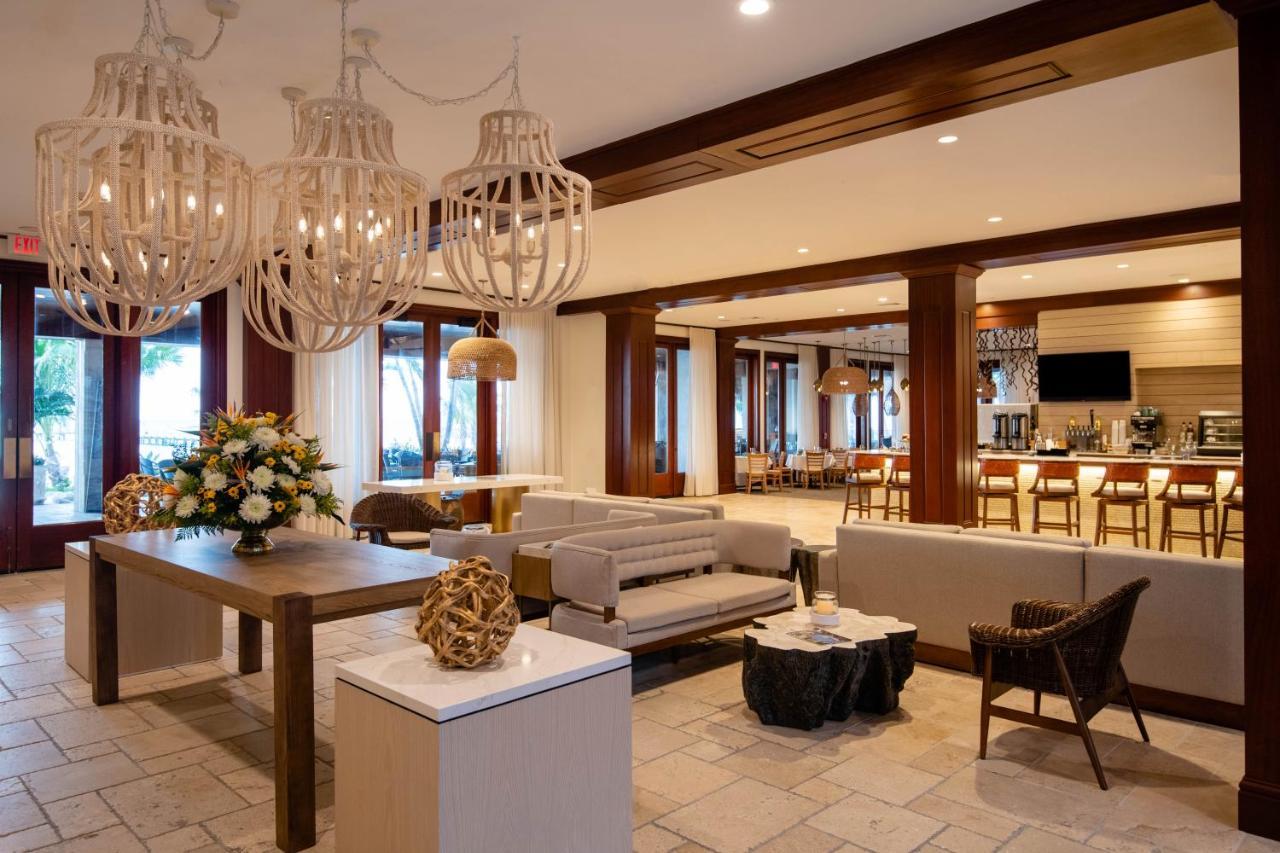Cheeca Lodge & Spa Islamorada Ngoại thất bức ảnh The lobby at the Four Seasons Resort Maui